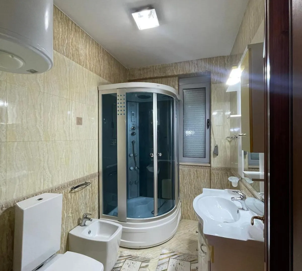 Lägenhet Home Away From Home Shkodër Albanien